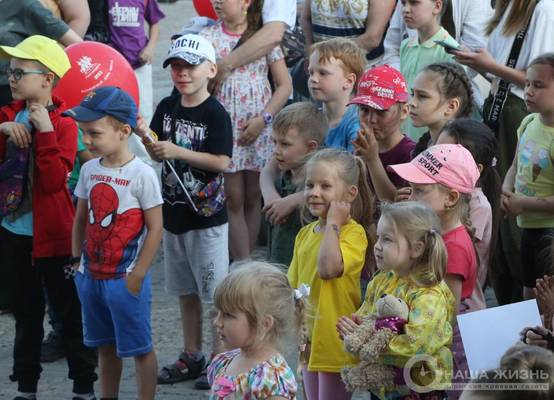 С 1 апреля начнется выдача сертификатов на детский отдых в Пермском крае