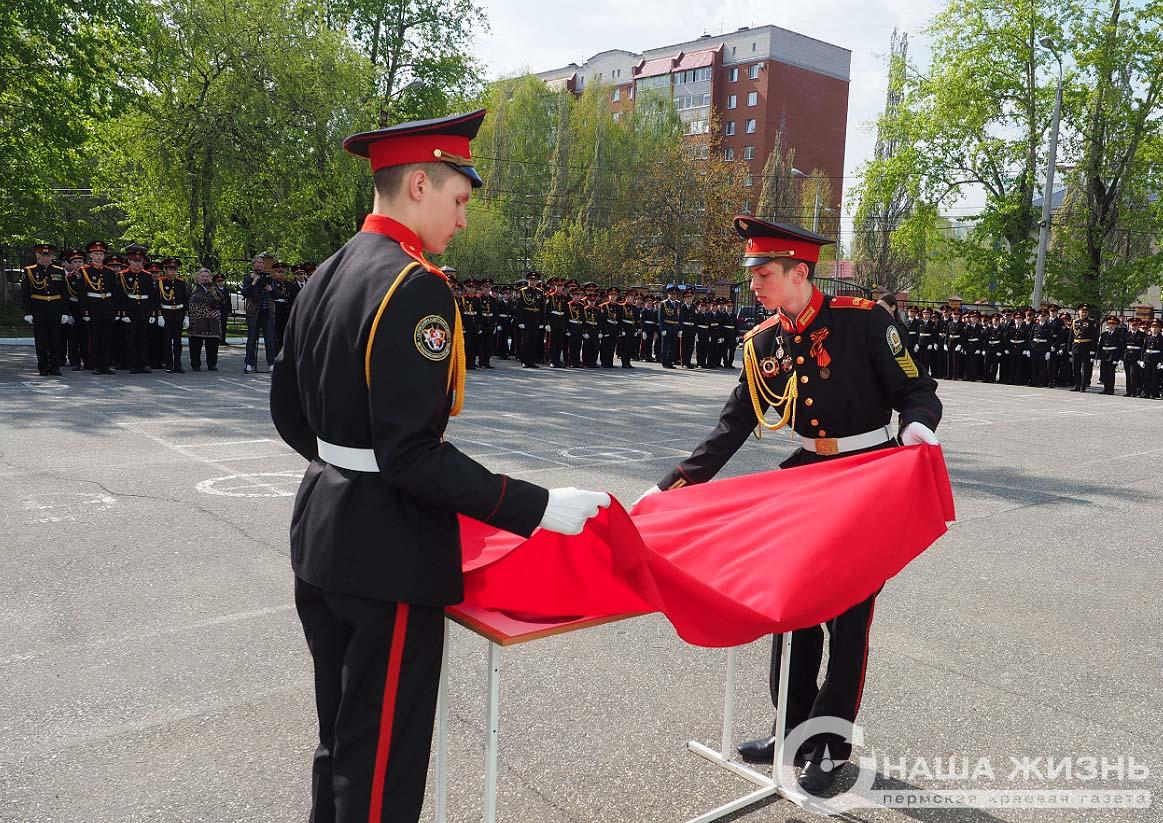 «Парта Героя» в честь погибшего участника СВО открыта в Пермском кадетском корпусе
