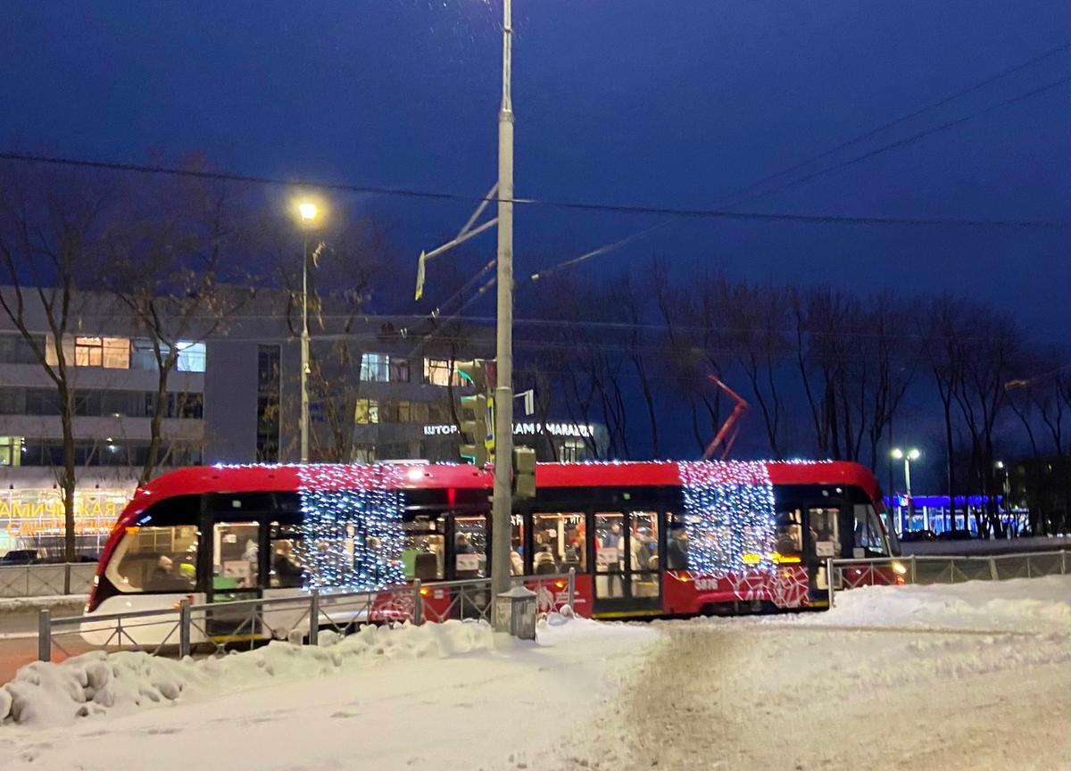 Новогодний трамвай в Мотовилихе 