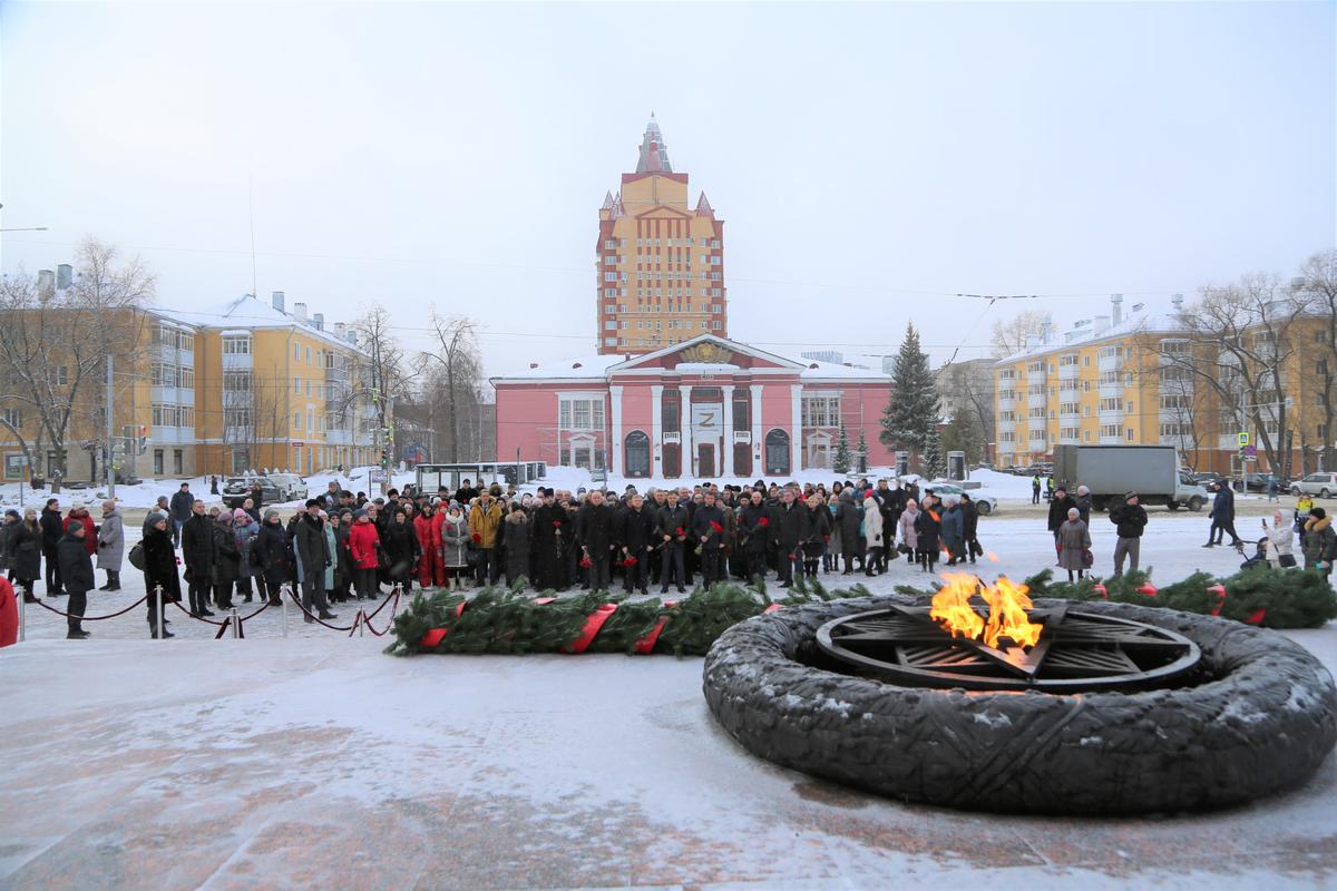 В Перми состоялась церемония возложения цветов, посвященная 79-й годовщине освобождения Ленинграда  
