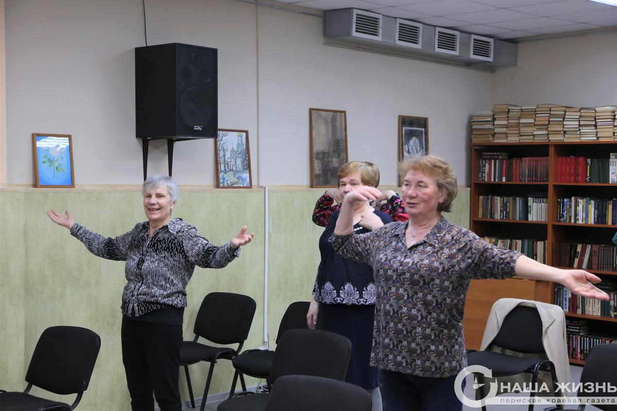 ​Жителям Висима рассказали о важности физической активности в «серебряном»​ возрасте