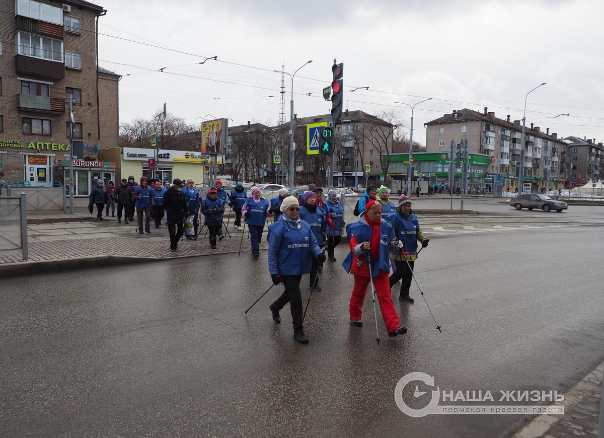 ​Жители Мотовилихи присоединились к акции «10000 шагов к жизни»