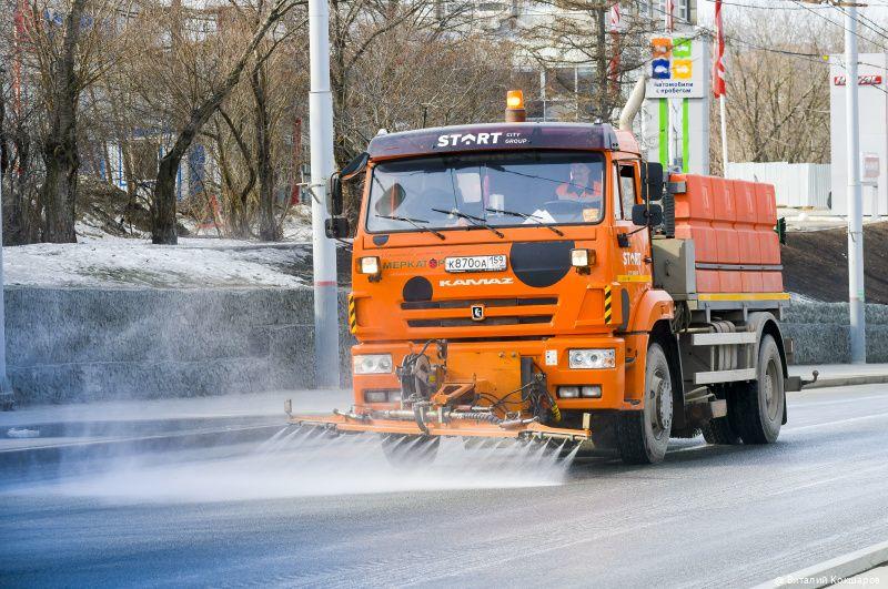 В Перми началась комплексная осенняя уборка и подготовка к зимнему содержанию улиц