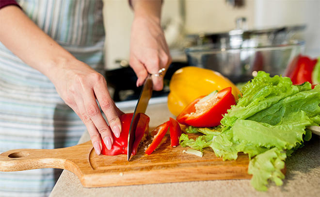 Как правильно мыть продукты перед употреблением и приготовлением в пищу? 