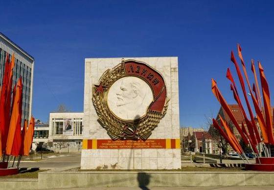 Пермь начали украшать в честь 76-й годовщины Победы