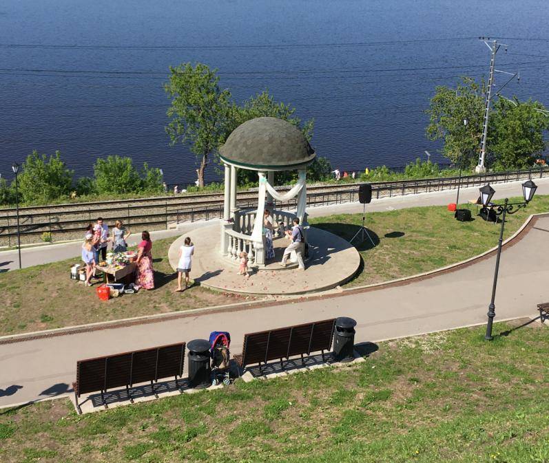 В предстоящие выходные на набережной пройдут Троицкие гуляния