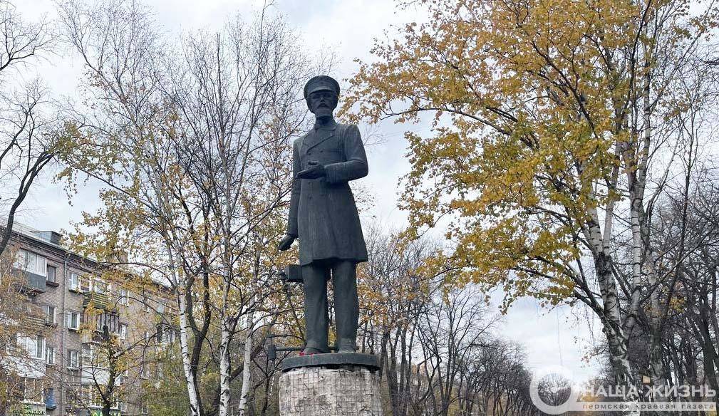 ​Памятник Н.Г. Славянову отремонтируют до конца года