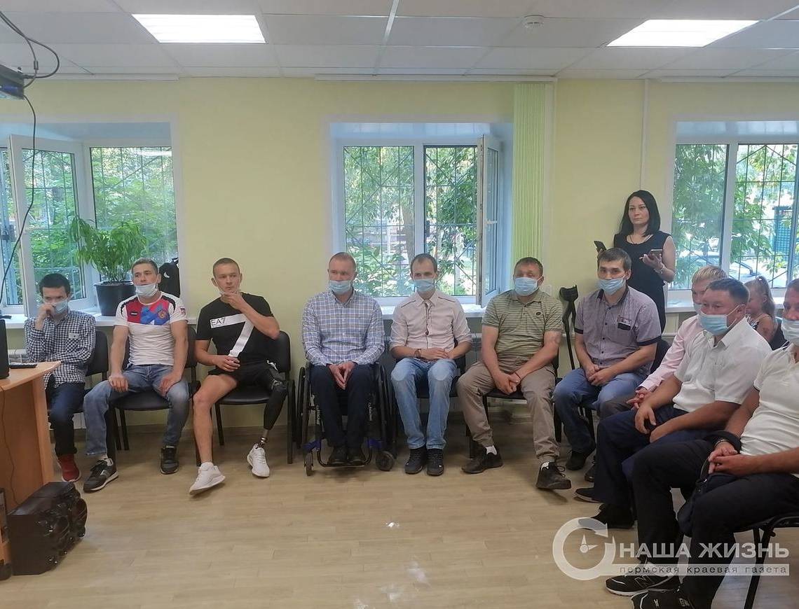 Представители общества инвалидов Мотовилихи выиграли президентский грант на создание команды по следж-хоккею