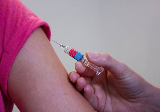 Минздрав Прикамья: в этом году в школах региона начнут вакцинировать детей против COVID-19