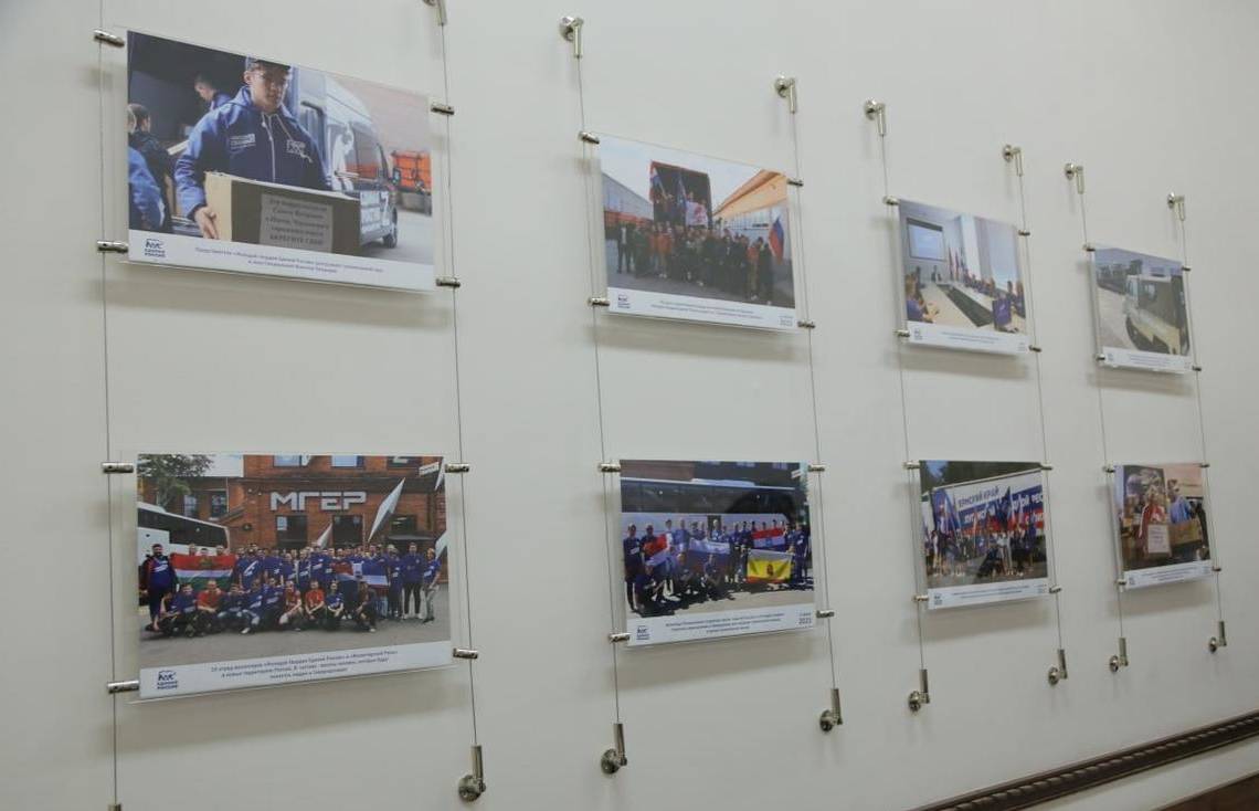 ​В Перми открылась первая фотовыставка, посвящённая СВО