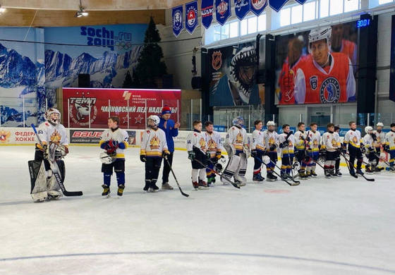​Министр спорта РФ сыграет в Перми в хоккей